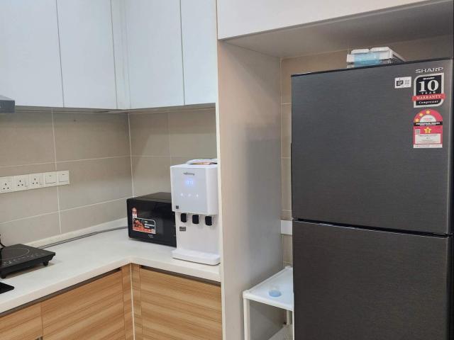 Female Unit Master Bedroom with Private Bathroom For Rent @Seksyen 22 Shah Alam