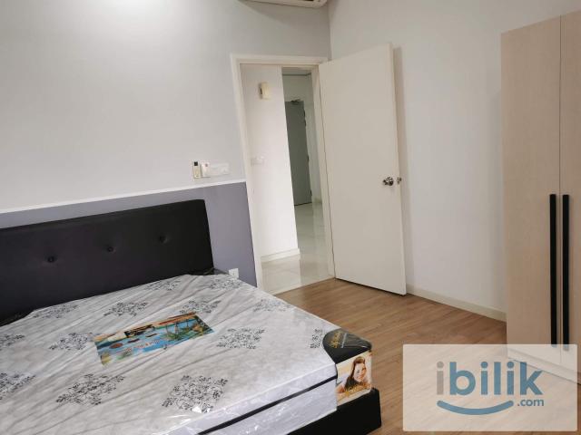 [Female Unit] Master Room [5 mins walking to LRT] Bukit Jalil