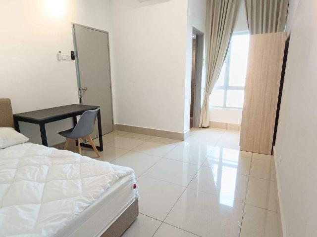 Female unit master room