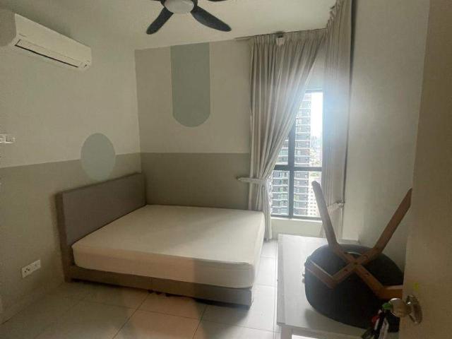 Female unit master room / UCSI