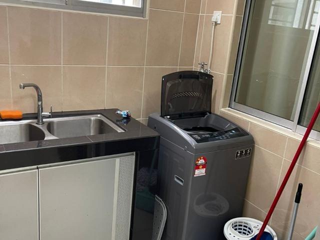 [Female Unit] Master Room at OUG Parklane, Old Klang Road