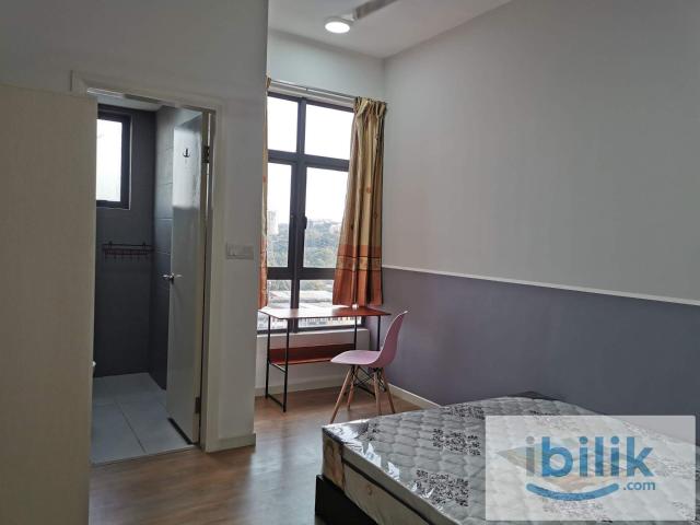 Female Unit Master Room @ Casa Green Bukit Jalil Near LRT Station