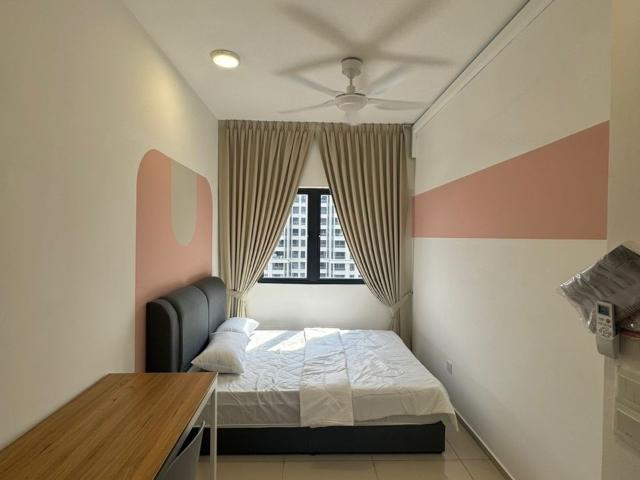 [Female unit] Master Room @ Equine Residence Fully Furnished Seri Kembangan