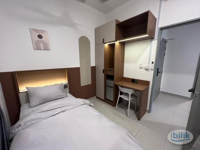 Female Unit* Master RoomFully Furnished 5mins walking to MRT Cheras Bandar Tun Hussein Onn