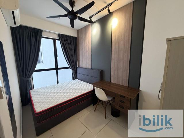 Female Unit Medium Room, Astetica Residence, Seri Kembangan near to The Mines