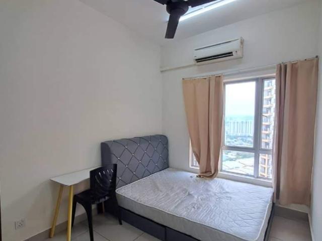 Female Unit_Medium Room_Free Wifi_Available Now at OUG Parklane