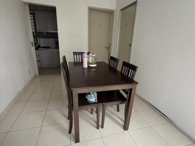 Female Unit Middle Room at I Residence, Kota Damansara