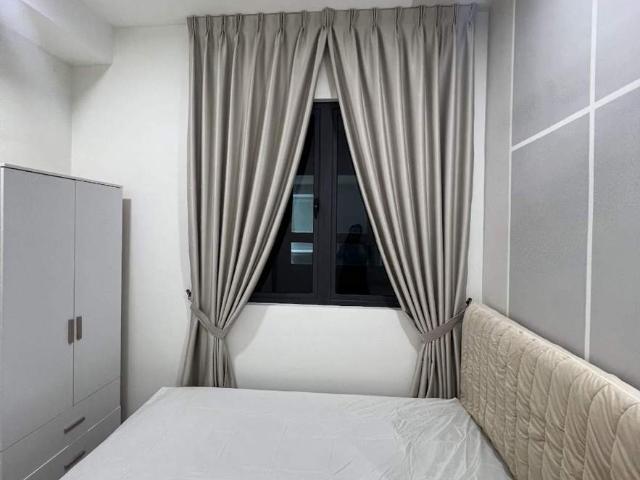 Female Unit Middle Room at Meta Residence, Seri Kembangan