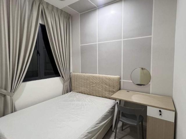 Female Unit Middle Room at Meta Residence, Seri Kembangan