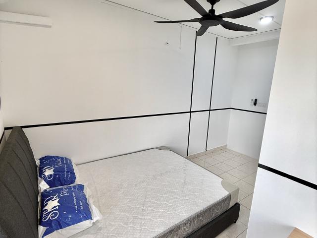 FEMALE UNIT❗NEW FURNISHED UNITMiddle Room at Palm Spring, Kota Damansara