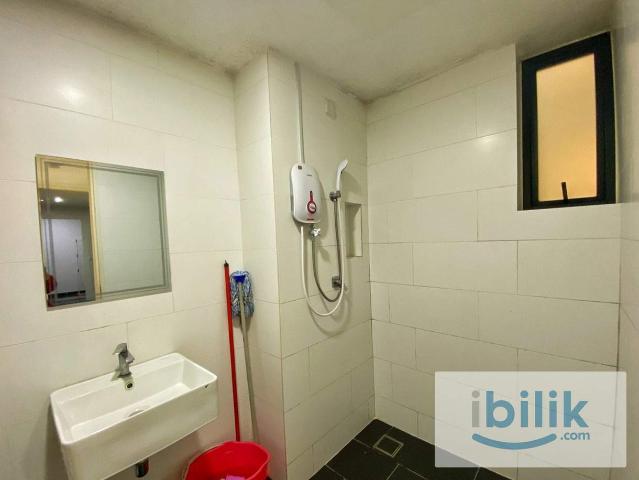 Female Unit Next to MRT Station SqWhere Residence Link to TRX KLCC Kepong Ampang