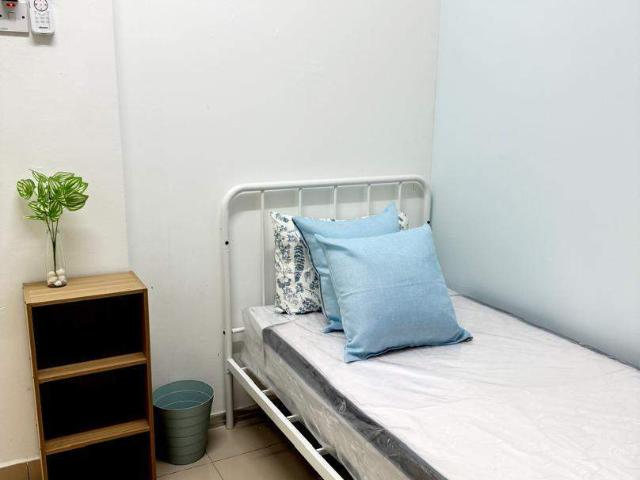 Female unit | Non Sharing | Low Deposit Single Room at The Arc Cyberjaya