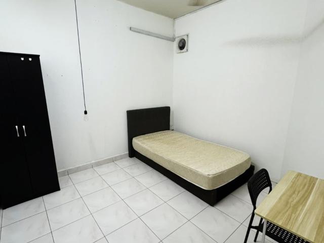 Female unit only promo pj × puchong × setia alam