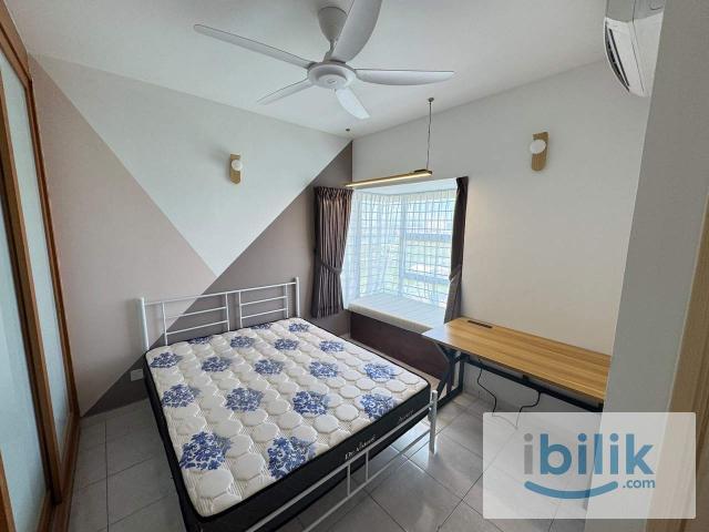 Female unit Puchong near lrt Puchong prima
