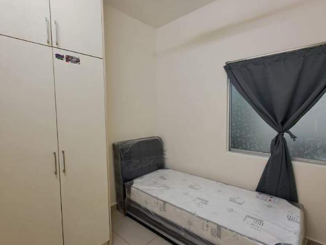[Female Unit] Single Room Available at OUG Parklane, Old Klang Road