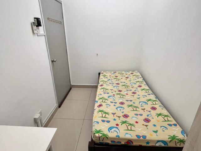 Female Unit Single Room Kota Damansara