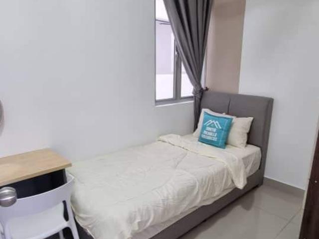 FEMALE UNIT Small Room at Acacia Residence