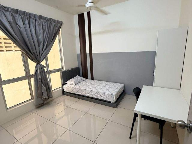 Female unit! Small room @ pv20 setapak | near tarumt/unikl/hkl | easy access klcc