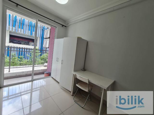 Female unit, super big master bedroom with balcony. Available now
