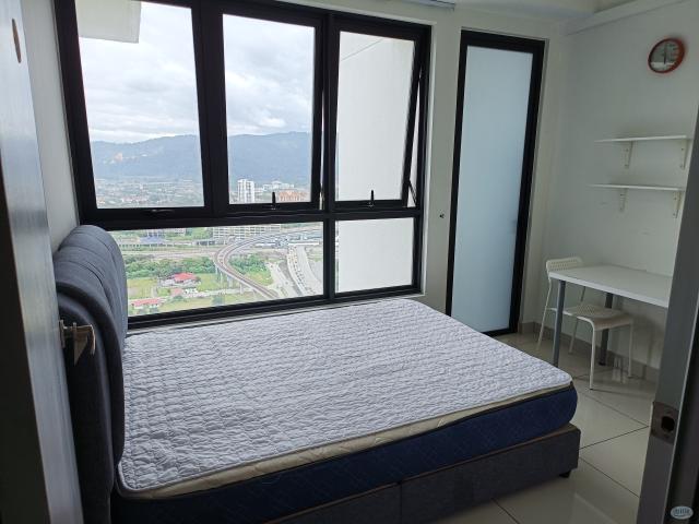 FEMALE Unit*Middle Room + Mini Balcony *Direct Owner