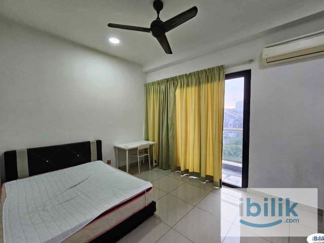 Female UnitBalcony Room at Glomac Centro, Bandar Utama