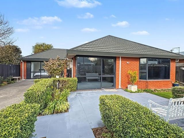 fendalton, 5 bedrooms