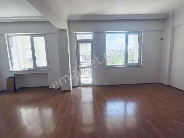 Fener Mah.de Teracity Yakınında Katta Kiralık 2+1 Daire