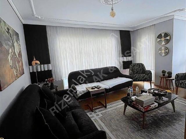 Fener Mah. Deniz Manzaralı 5+2 220 M2 Dubleks !
