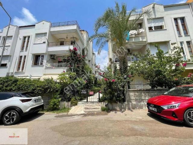 Fener Mah Sahil Bandında Site İçerisinde Kiralık 3+1 Geniş Daire