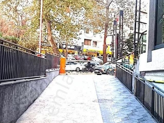 Fenerbahçe Bağdat Caddesi Üzeri Yüksek Kira Avantajlı 2+1 Fırsat