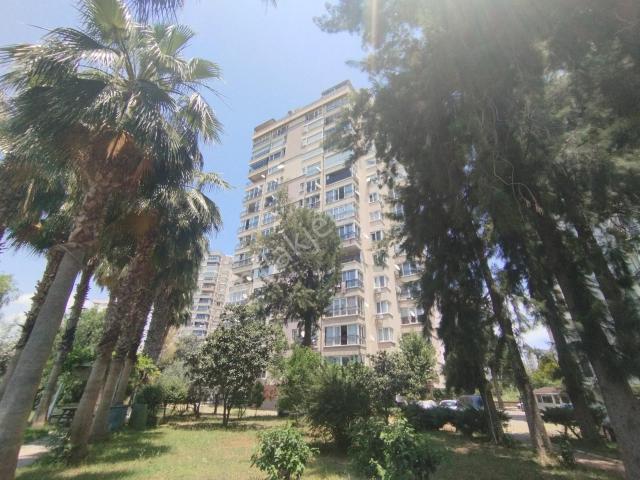 Fener'in En Prestijli Lokasyonunda, Satılık Deniz Manzaralı 1+1
