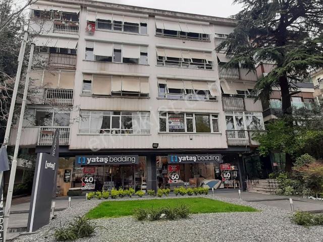 Feneryolu & Bağdat Cd. Üzerinde 3+1 İşyerine Kiralık Daire