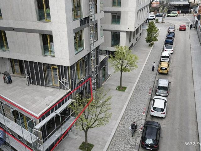 FENERYOLU BAĞDAT CD. 1.BİNA KONUMLU 172m ÖN KULLANIMLI MAĞAZA