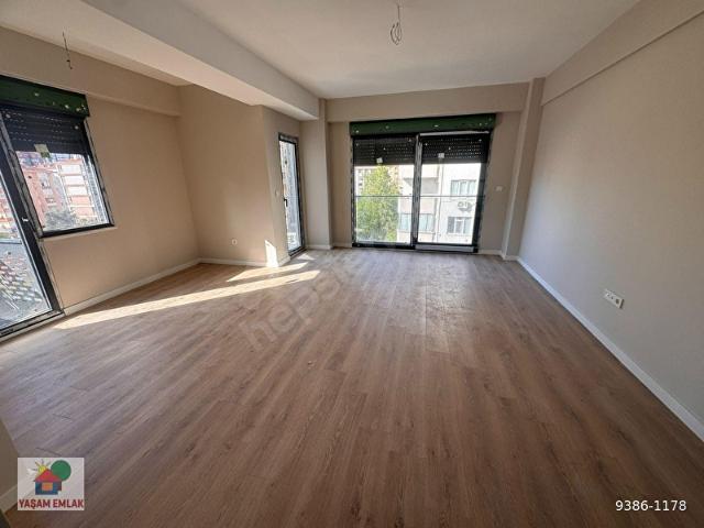 FENERYOLUNDA SIFIR 2+1 GENİŞ DAİRE
