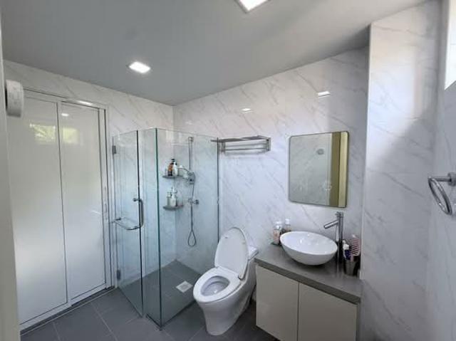 Fengli Gardens Corner Terrace For Sale, $5,100,000, 5 Bed 3 Bath 2,713 sqft $2,055.00 psf