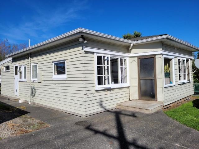 featherston, 3 bedrooms