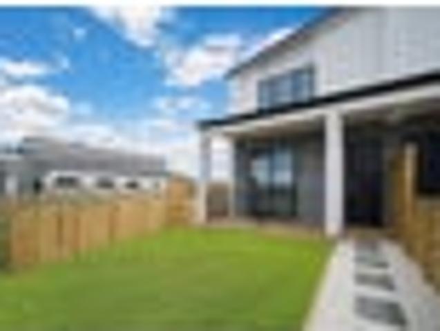 Feature Rich & Your Dream Cozy Home Awaits