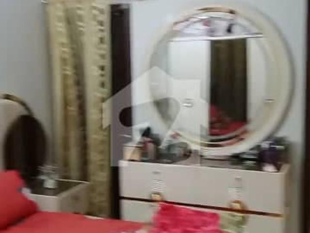 Federal B. Area. Portion On 3rd Floor. 2 Bed Lounge. With Roof