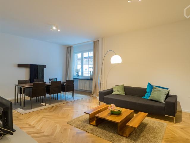 Feel good in lovingly designed apartment in Steglitz super central