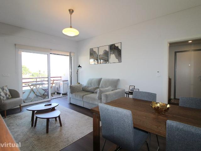 FEIJ Apartamento T3 SEMI NOVO de 2022!