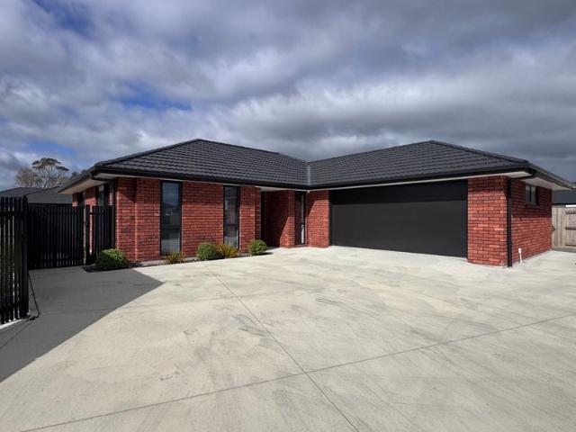 Feilding, 4 bedrooms