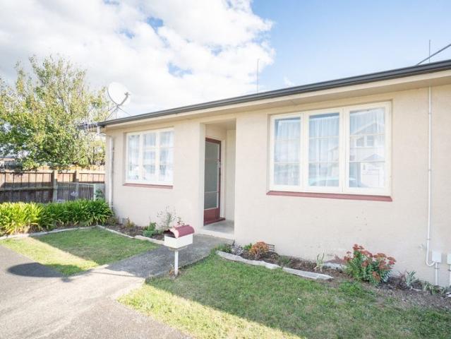 feilding, 2 bedrooms