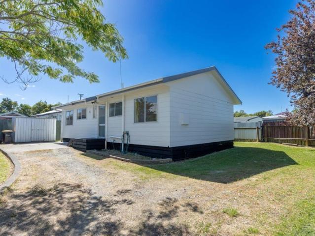 feilding, 3 bedrooms