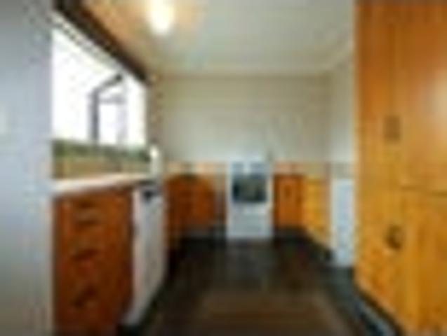 Feilding, 3 bedrooms, $550 pw
