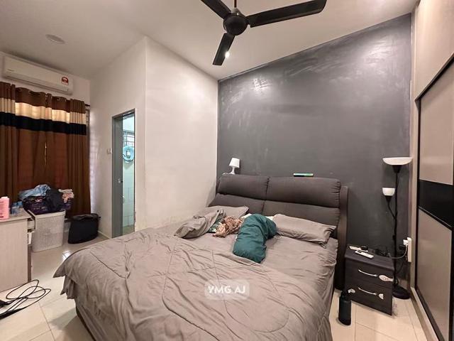 Felicia Bandar Putera 2 Klang Fully Renovated Single Storey House For