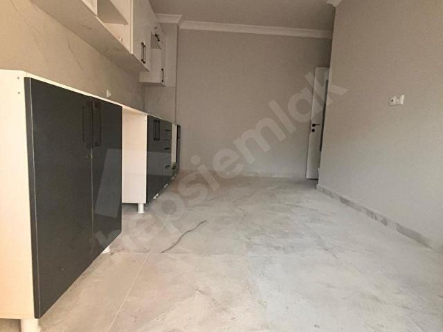 FERUDUNÇELİK CADDE ÜSTÜ ÖNCEPE 31 SATILIK İSKANLI DAİRE 3 KAT