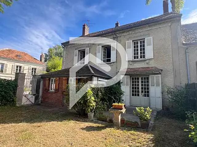 Féricy 77133 Achat / Vente maison 8 pièces t8 au dernier étage