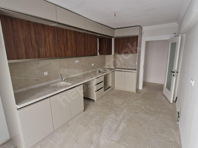 Feridun Çelik'te Site İçerisinde Sıfır Kiralık Daire