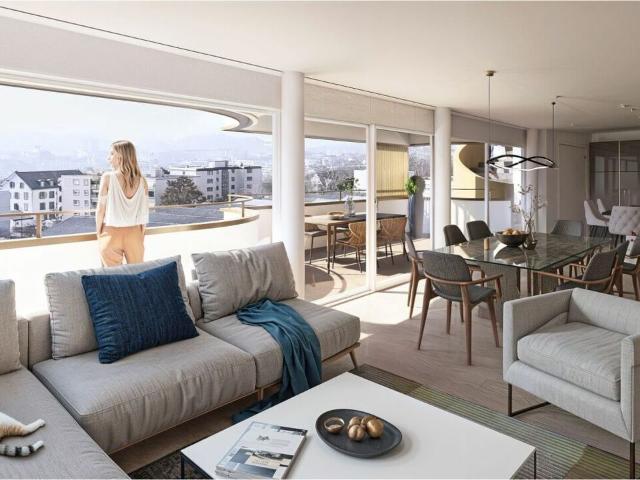 FERIENWOHNUNG N°12 3. STOCK BLICK AUF DEN SEE UND DIE ALPEN