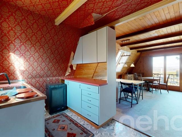 Ferienchalet mit Garten in Pailly